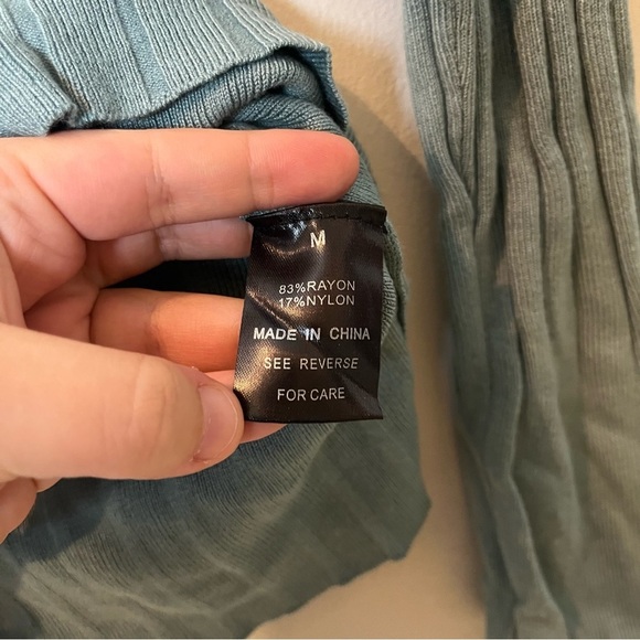 Wishlist Quarter Button Up Long Sleeve Teal Top Medium - Picture 4 of 7